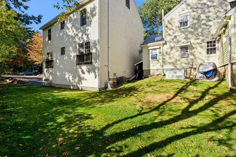 228 Common Ln, Beverly, MA 01915 photo 7