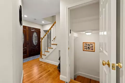 228 Common Ln, Beverly, MA 01915 photo 10