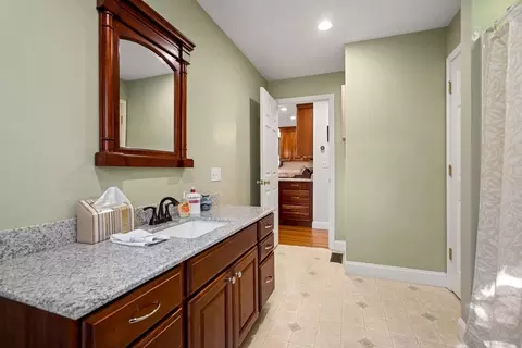 228 Common Ln, Beverly, MA 01915 photo 22