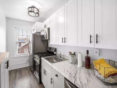 Kitchen - 68 Linden St #46, Everett, MA 02149 photo 4 of 4