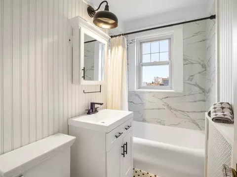 Bath - 68 Linden St #46, Everett, MA 02149 photo 1 of 1