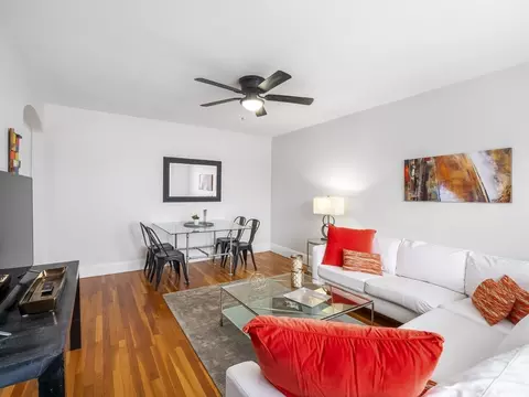 Living - 68 Linden St #46, Everett, MA 02149 photo 2 of 4