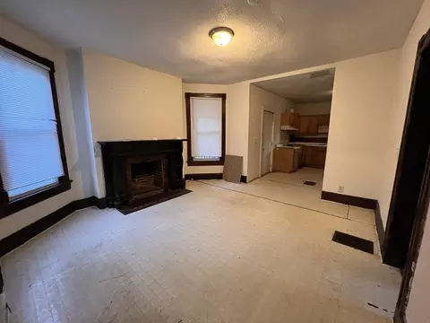 Living - 34 Wellesley St, Springfield, MA 01109 photo 2 of 2
