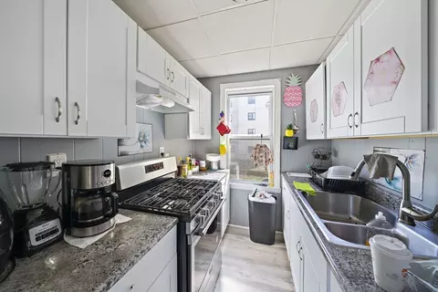 48 Rocliffe, Fall River, MA 02723 photo 8