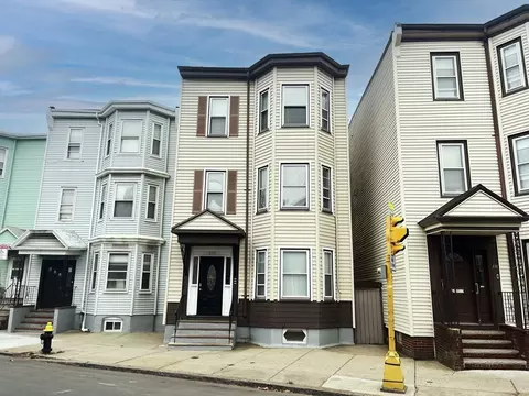 233 Bennington St, Boston, MA 02128