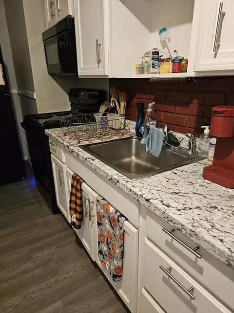 Kitchen - 22 Allen St, Athol, MA 01331 photo 3 of 4