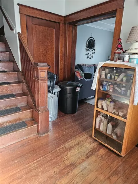 Entry Way - 22 Allen St, Athol, MA 01331 photo 2 of 4