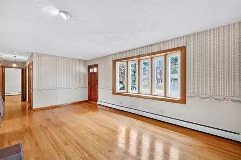 Living - 193 Marmon St, Springfield, MA 01129 photo 3 of 6