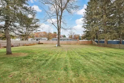 Exterior - 193 Marmon St, Springfield, MA 01129 photo 5 of 5
