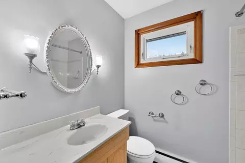 Bath - 193 Marmon St, Springfield, MA 01129 photo 2 of 2