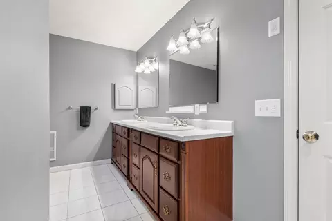 1 Morgan Dr, Danvers, MA 01923 photo 19