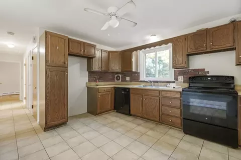 150 Gilbert St, Mansfield, MA 02048 photo 7