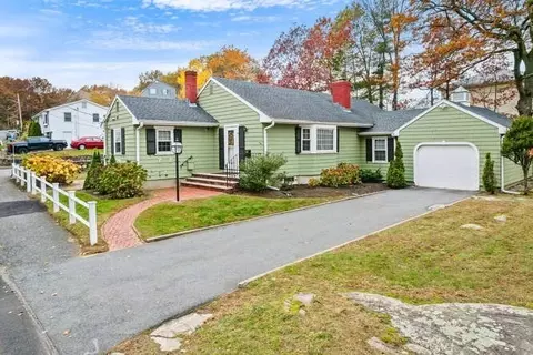 115 Quinn Rd, Lynn, MA 01904