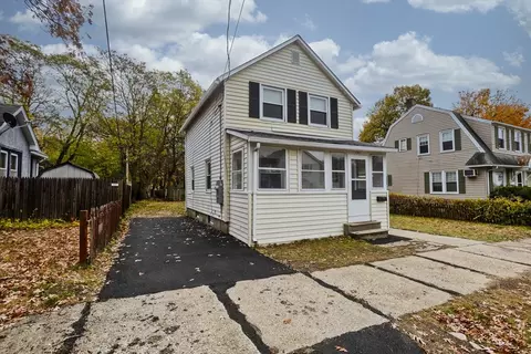 151 Littleton St, Springfield, MA 01104