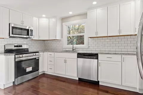 172 Gibbs St, Fall River, MA 02720 photo 15