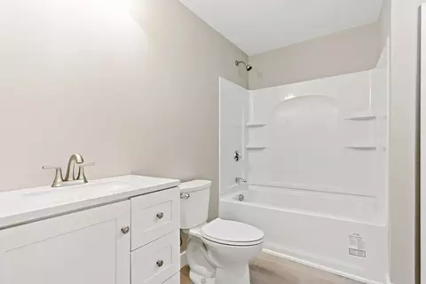 172 Gibbs St, Fall River, MA 02720 photo 26