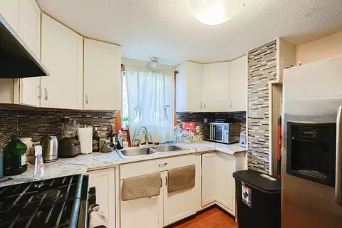 31 Choate St, Fall River, MA 02723 photo 17