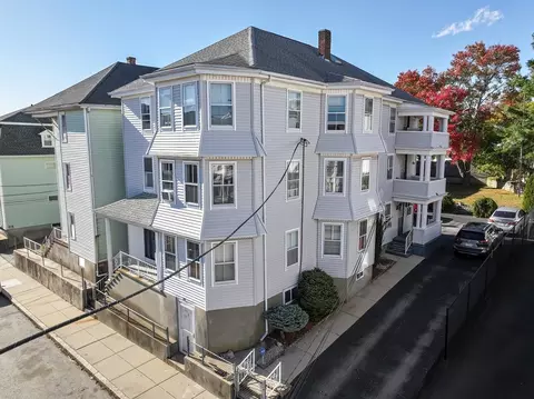 31 Choate St, Fall River, MA 02723 photo 2