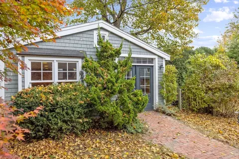 25 Curtis St, Marblehead, MA 01945 photo 26
