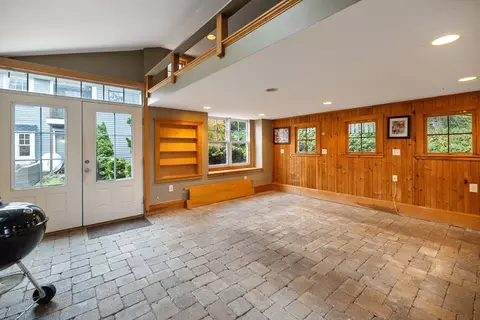 25 Curtis St, Marblehead, MA 01945 photo 28