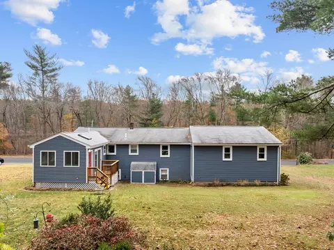 166 Eleanor Rd, Raynham, MA 02767 photo 4