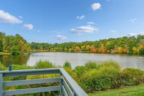 241 Carver Rd #7, Plymouth, MA 02360