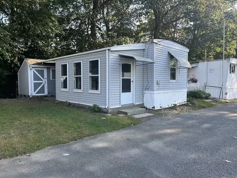 189 Springfield Rd #10, Westfield, MA 01085