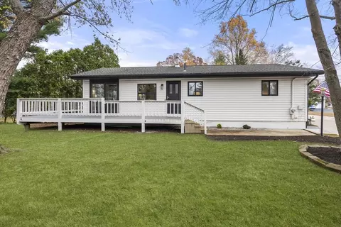 6 Henry Rd, Webster, MA 01570 photo 3