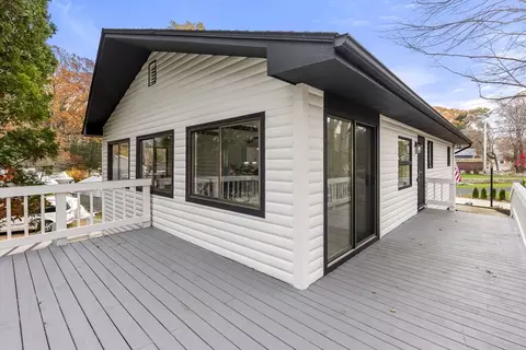 6 Henry Rd, Webster, MA 01570 photo 2
