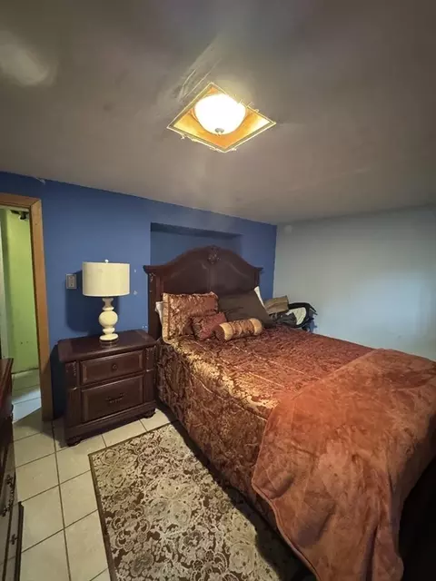 43 Colonial Ave, Springfield, MA 01109 photo 17