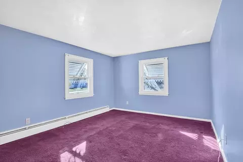 Bedroom - 74 Valley Rd, Springfield, MA 01119 photo 4 of 6