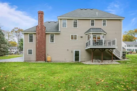 5 Wildflower Dr, Sutton, MA 01590 photo 3