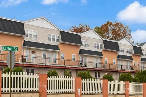 223 Clinton St #3, Brockton, MA 02302