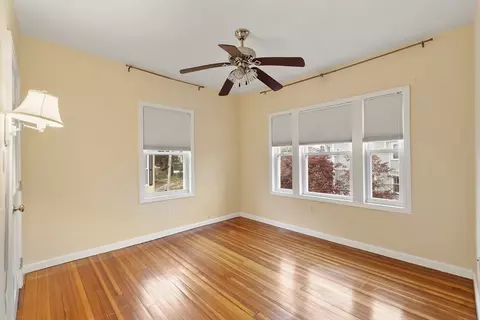 Bedroom - 18 Appleton Ave #2, Beverly, MA 01915 photo 3 of 6