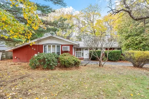 36 Brownlea Rd, Framingham, MA 01701