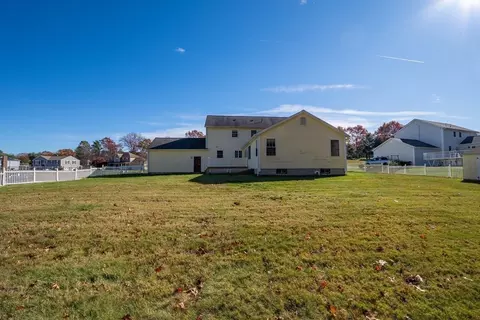 58 Eagle Dr, Dudley, MA 01571 photo 38