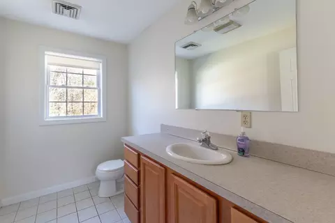 58 Eagle Dr, Dudley, MA 01571 photo 16
