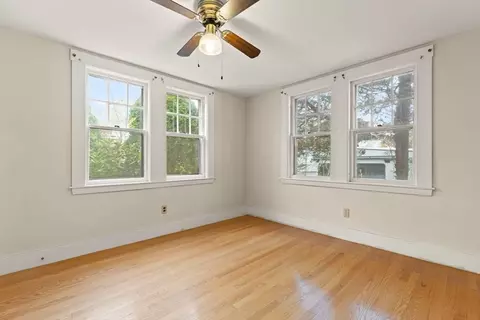 Bedroom - 10 Oak St, Wareham, MA 02571 photo 1 of 8