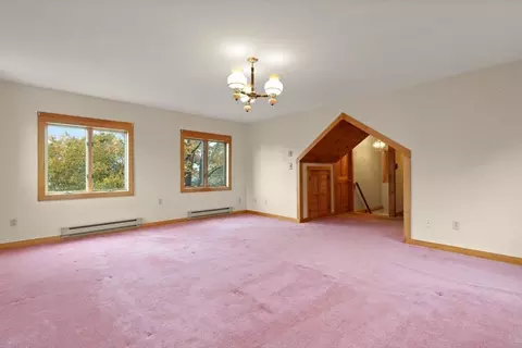 Bedroom - 10 Oak St, Wareham, MA 02571 photo 6 of 8