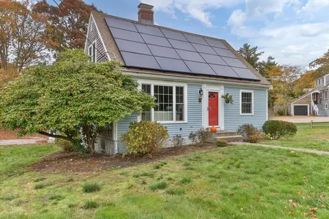 123 Tower Hill Rd, Osterville, MA 02655