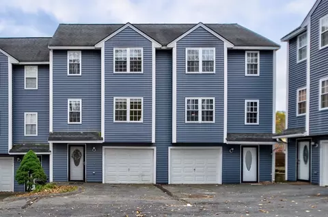 21 Mercury Ter #21, Haverhill, MA 01832