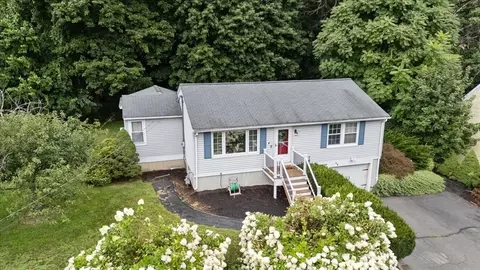 29 Prescott St, Haverhill, MA 01832
