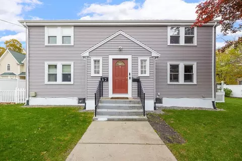 62-64 Rowe St #B, Auburndale, MA 02466