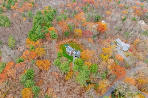 53 Asylum St, Mendon, MA 01756 photo 38