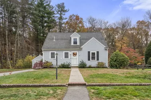 56 Mount Vernon St, North Reading, MA 01864