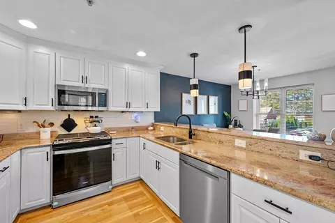 133 Eastern Ave #8, Lynn, MA 01902 photo 9