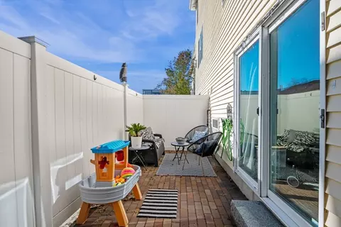 133 Eastern Ave #8, Lynn, MA 01902 photo 30