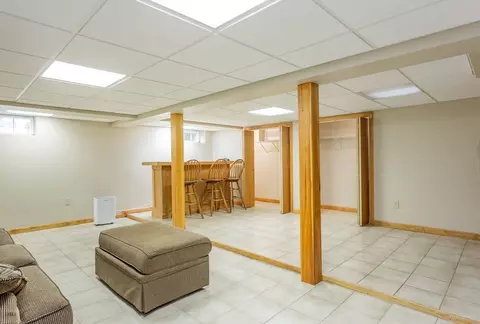 1739 Meridian St, Fall River, MA 02720 photo 23