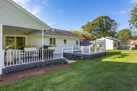 1739 Meridian St, Fall River, MA 02720 photo 29