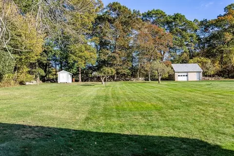 1739 Meridian St, Fall River, MA 02720 photo 6